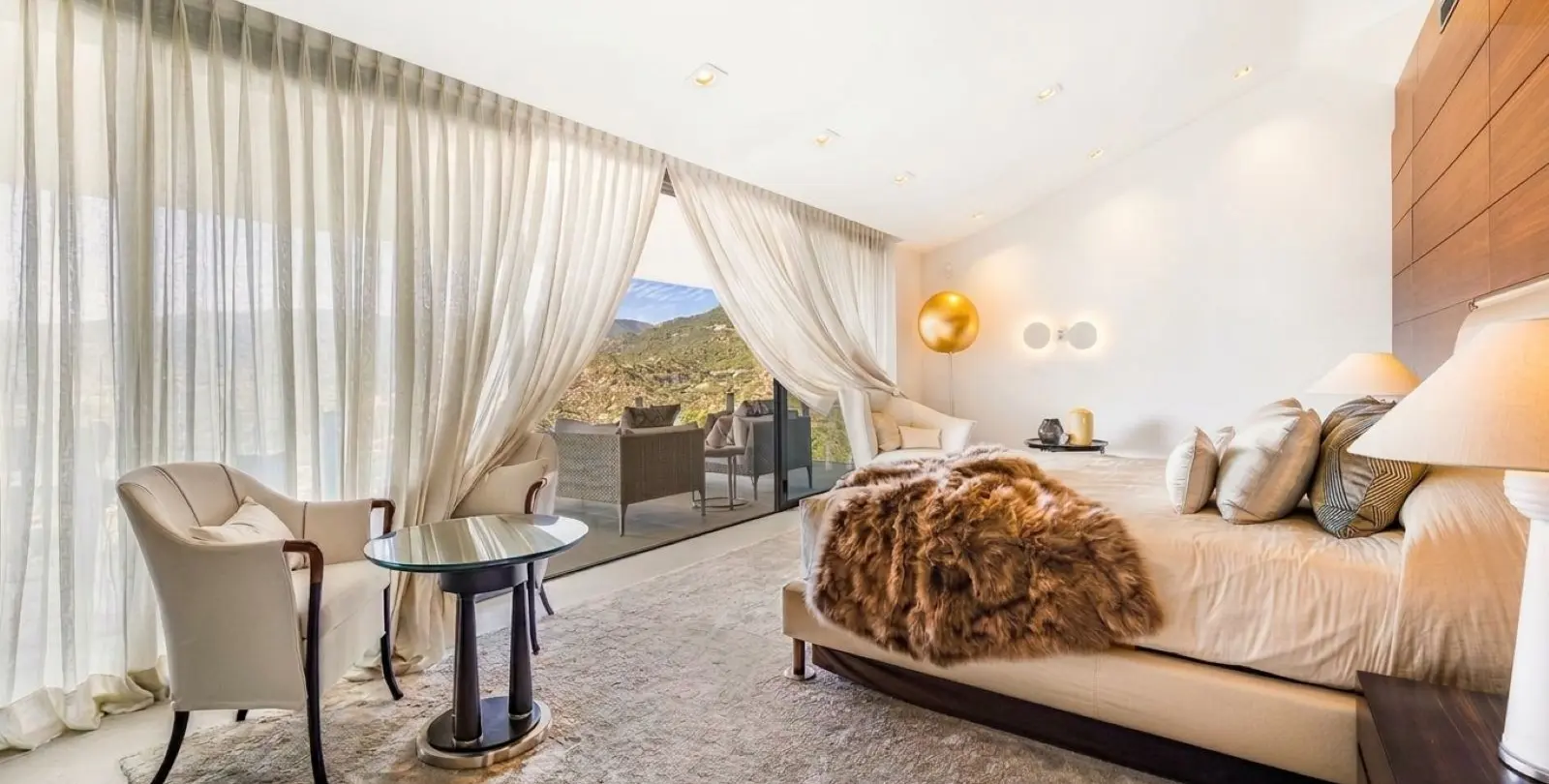 Venta de villa independiente en La Zagaleta 14
