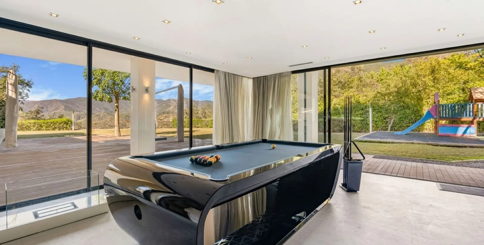 Venta de villa independiente en La Zagaleta 20