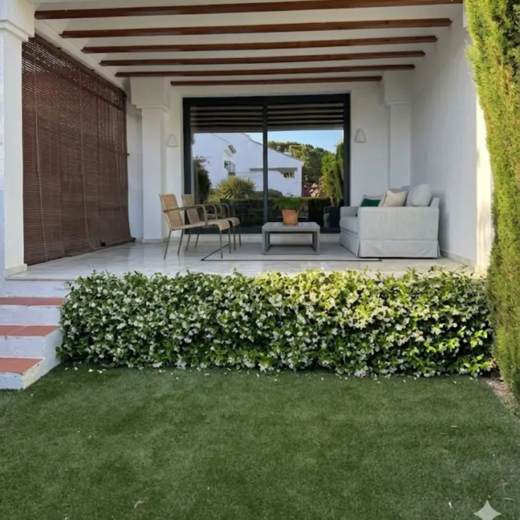 Short-term rent of townhouse in Nagüeles