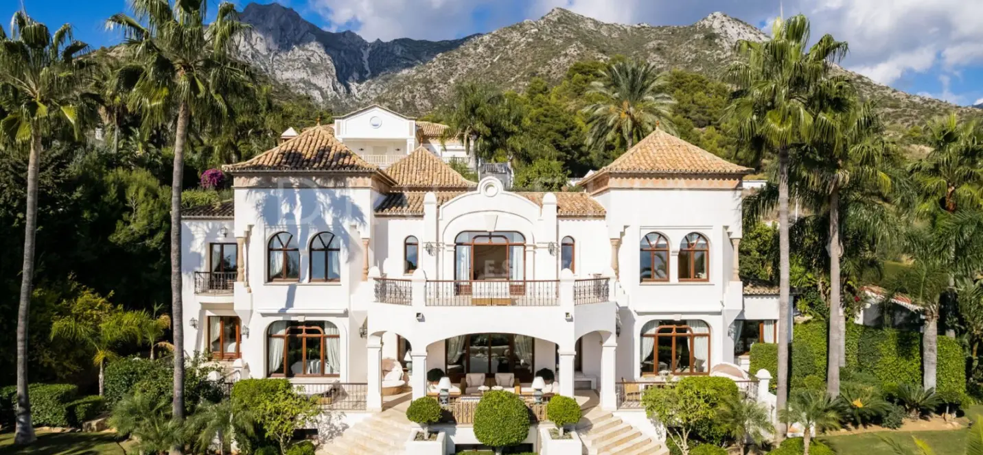 Venta de villa independiente en Sierra Blanca 0