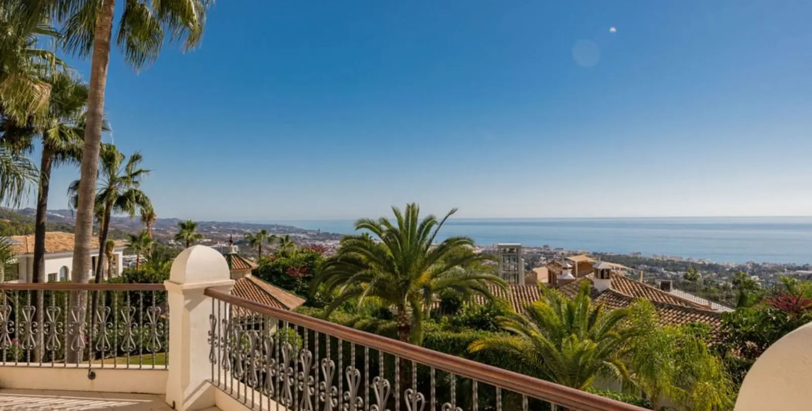 Venta de villa independiente en Sierra Blanca 5