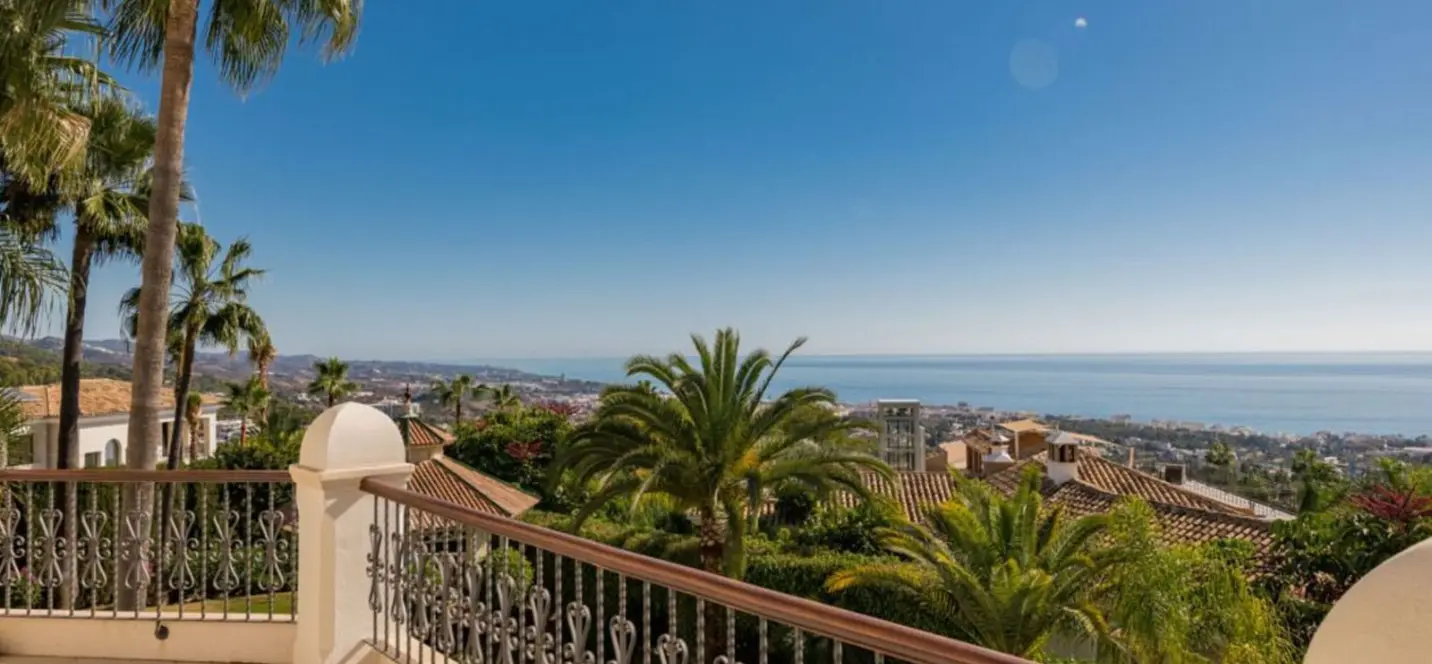 Venta de villa independiente en Sierra Blanca 4