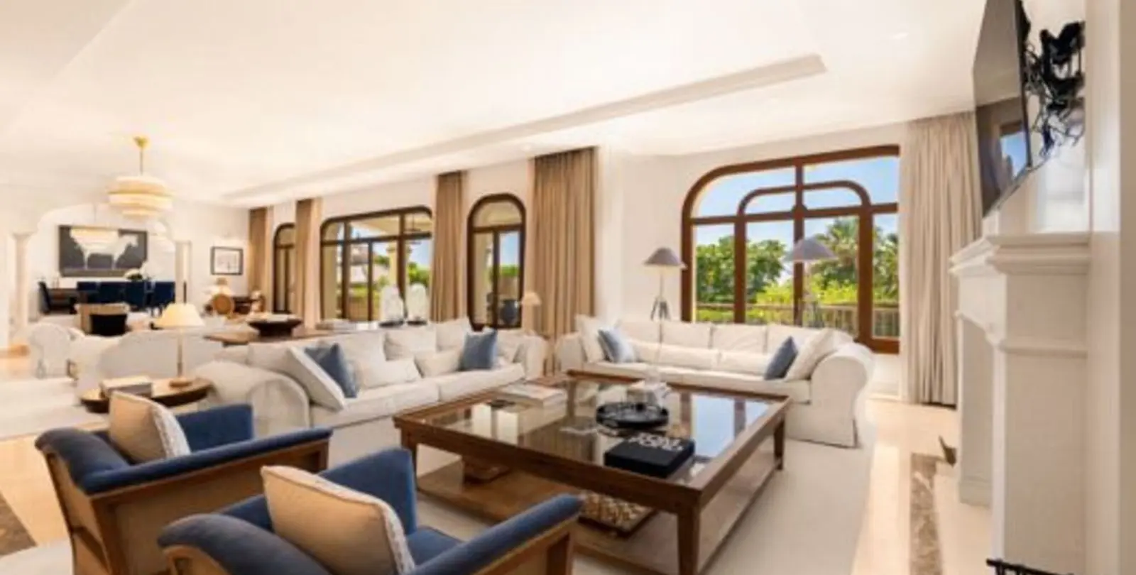 Venta de villa independiente en Sierra Blanca 8