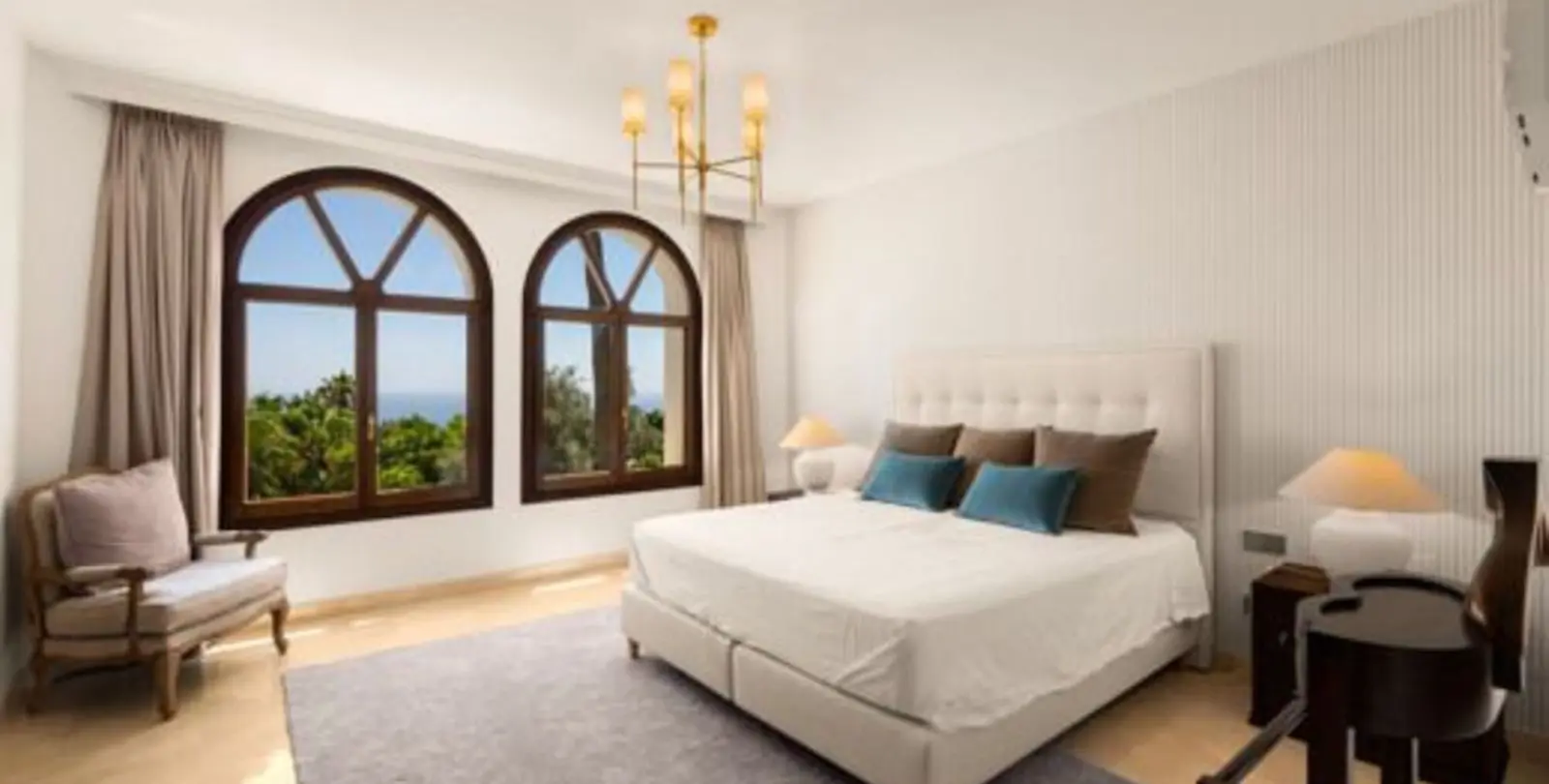 Venta de villa independiente en Sierra Blanca 18