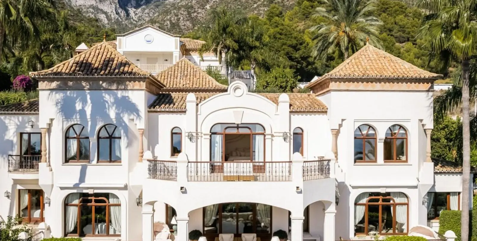 Venta de villa independiente en Sierra Blanca 25