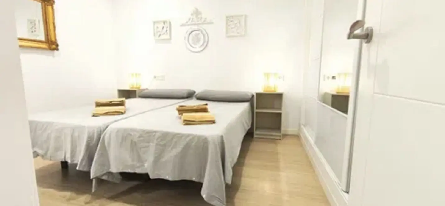 Продажа апартаментов на среднем этаже в Málaga Centro 2