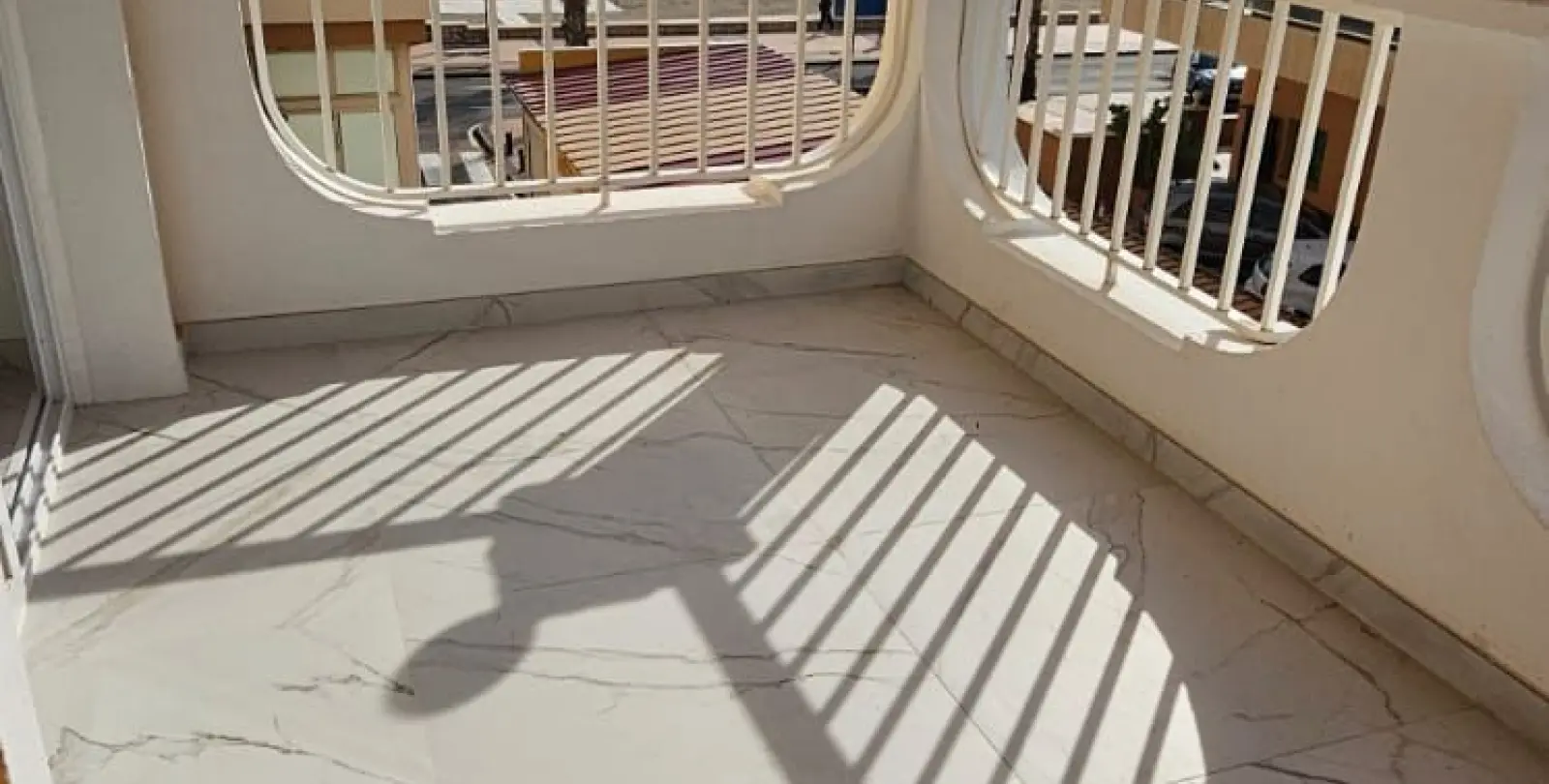 Продажа апартаментов на среднем этаже в Fuengirola 1