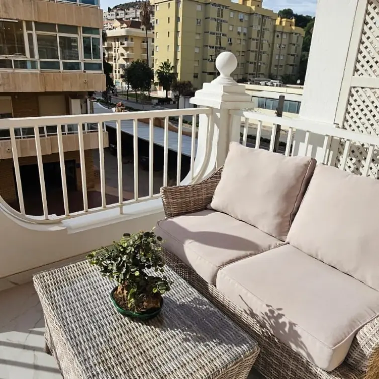 Продажа апартаментов на среднем этаже в Fuengirola