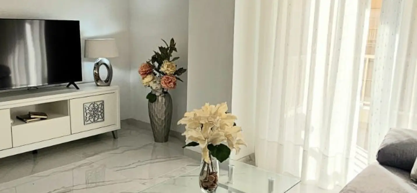 Продажа апартаментов на среднем этаже в Fuengirola 2