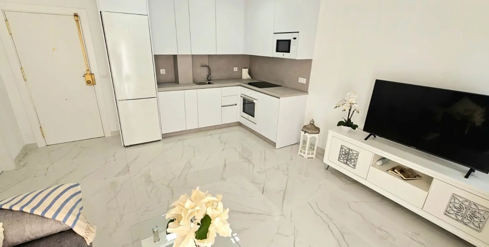 Продажа апартаментов на среднем этаже в Fuengirola 6