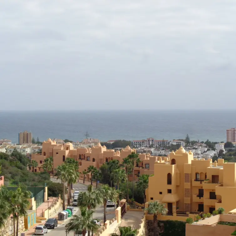 Sale of penthouse in La Duquesa