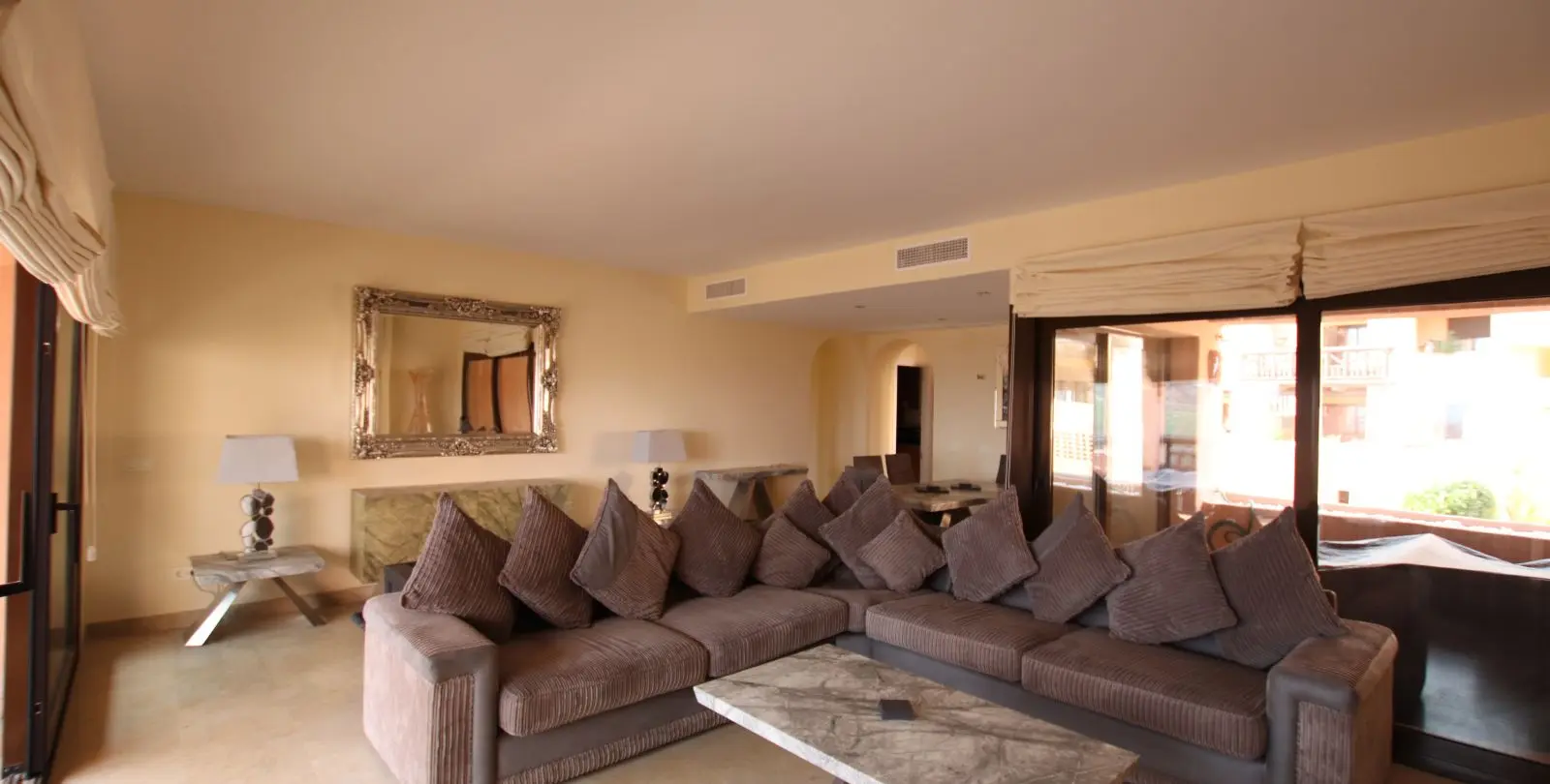 Sale of penthouse in La Duquesa 3