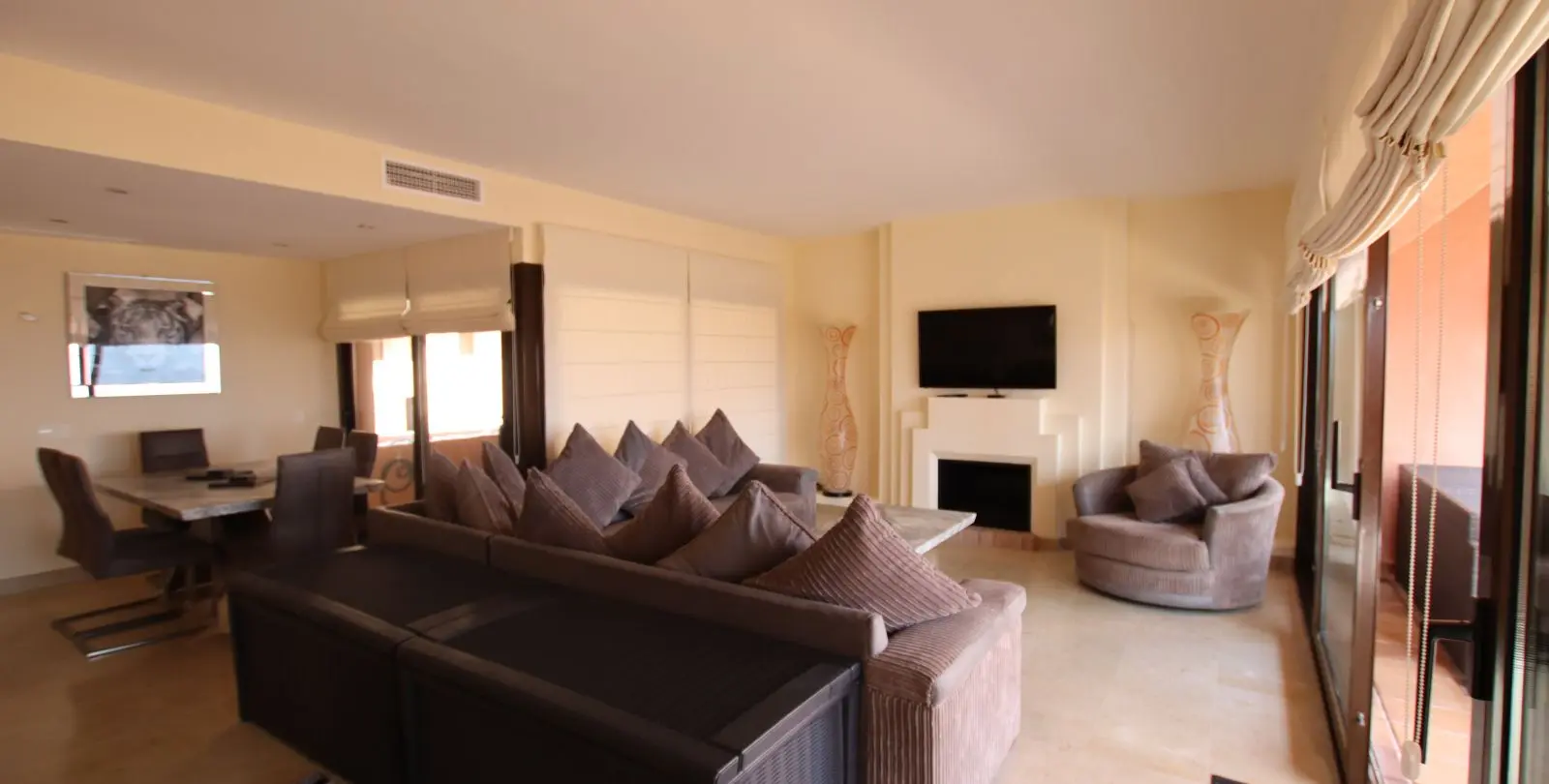 Sale of penthouse in La Duquesa 18