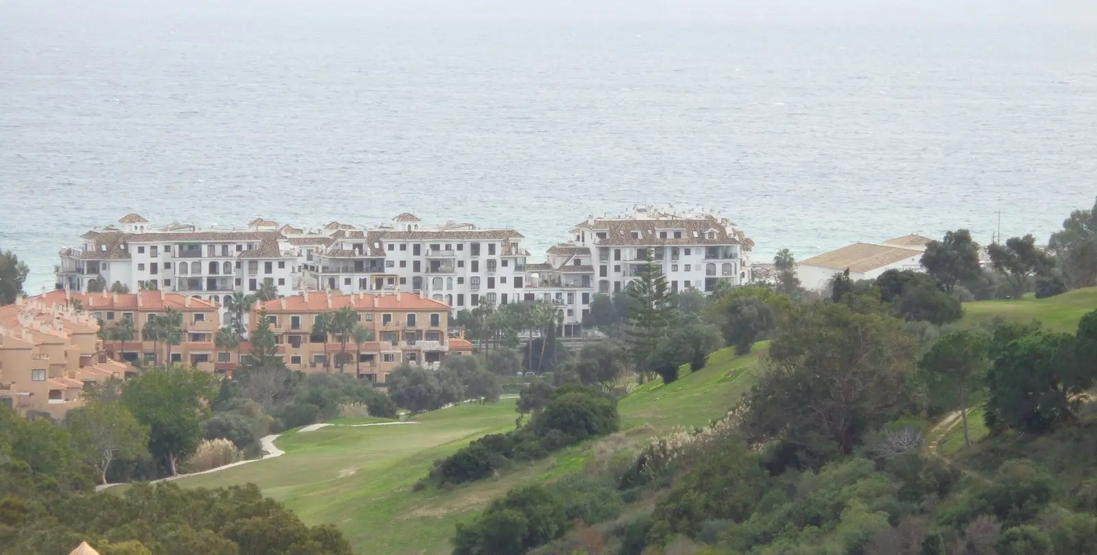 Sale of penthouse in La Duquesa 35