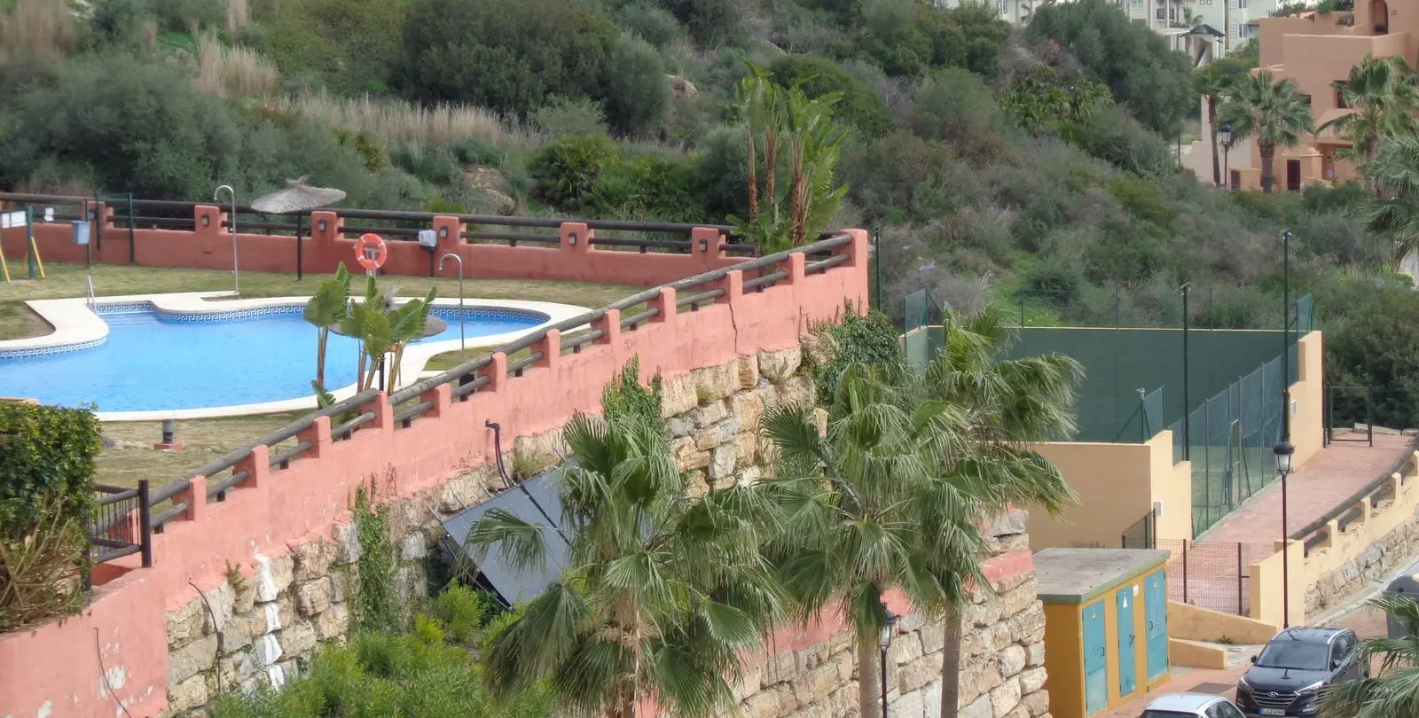 Sale of penthouse in La Duquesa 36