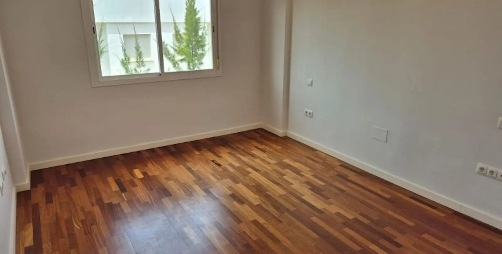 Sale of semi-detached house in Calahonda 12