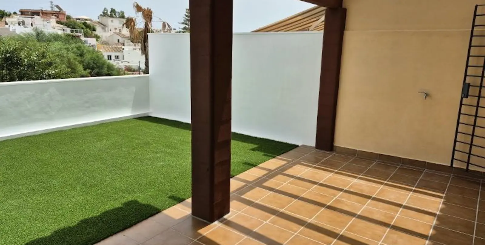 Sale of semi-detached house in Calahonda 20