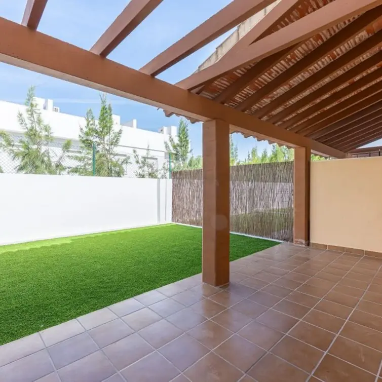 Sale of semi-detached house in Calahonda
