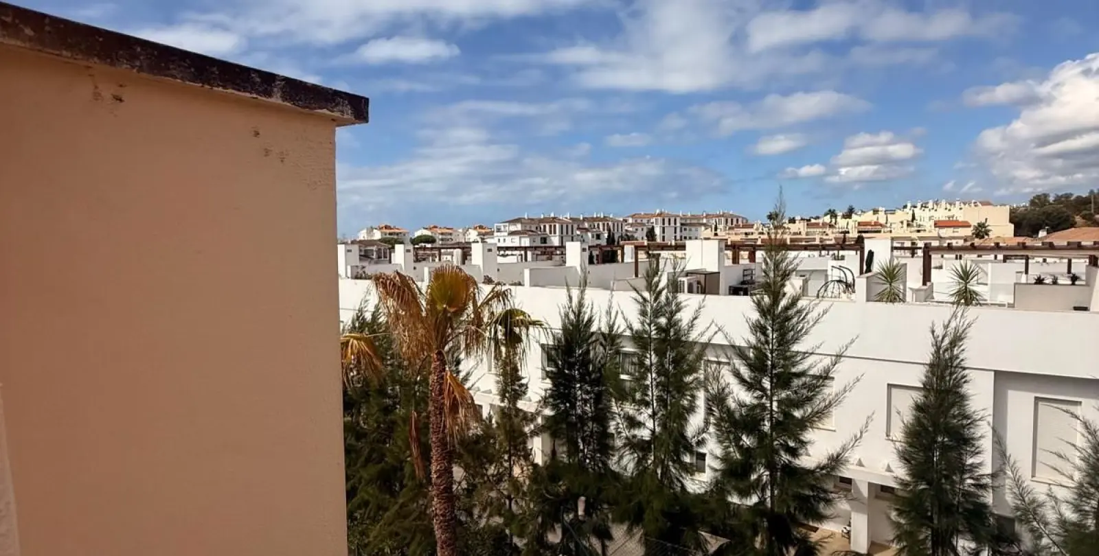 Sale of semi-detached house in Calahonda 23