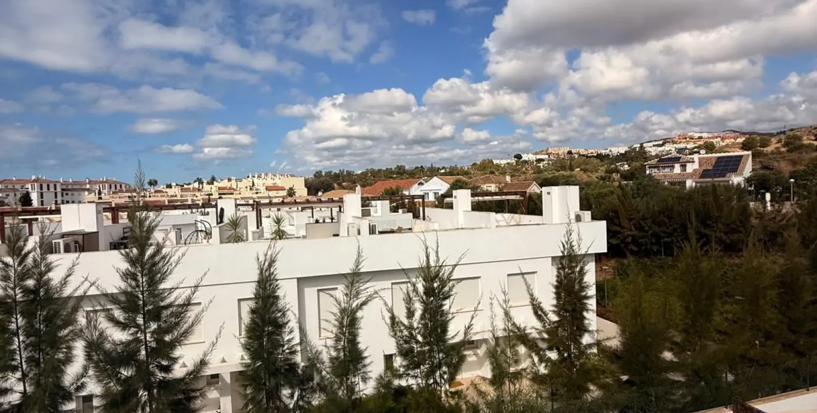 Sale of semi-detached house in Calahonda 24
