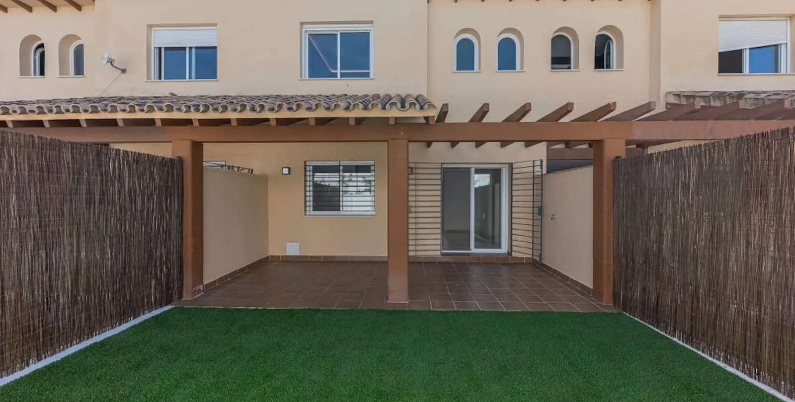 Sale of semi-detached house in Calahonda 27