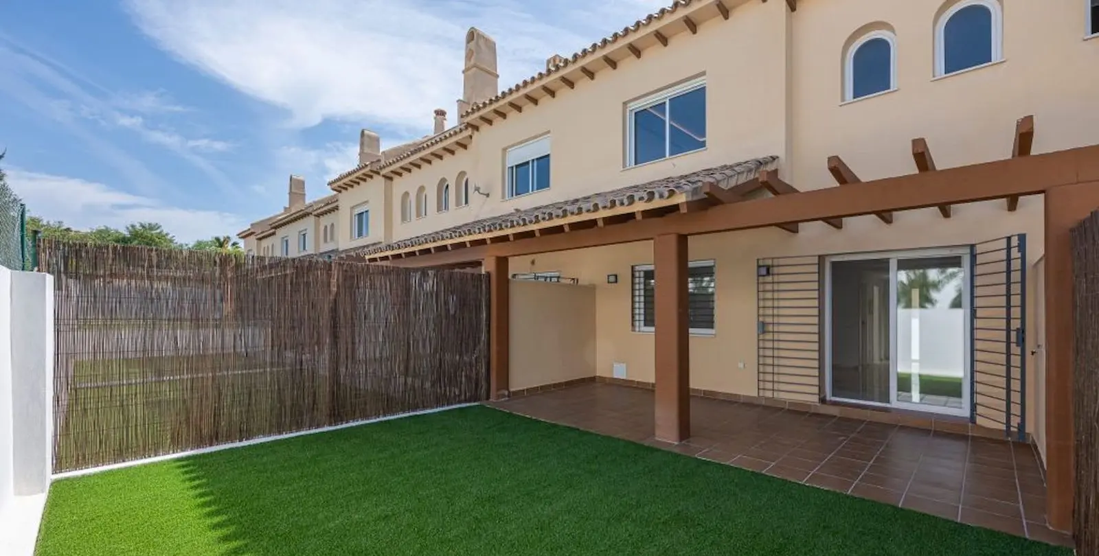 Sale of semi-detached house in Calahonda 30