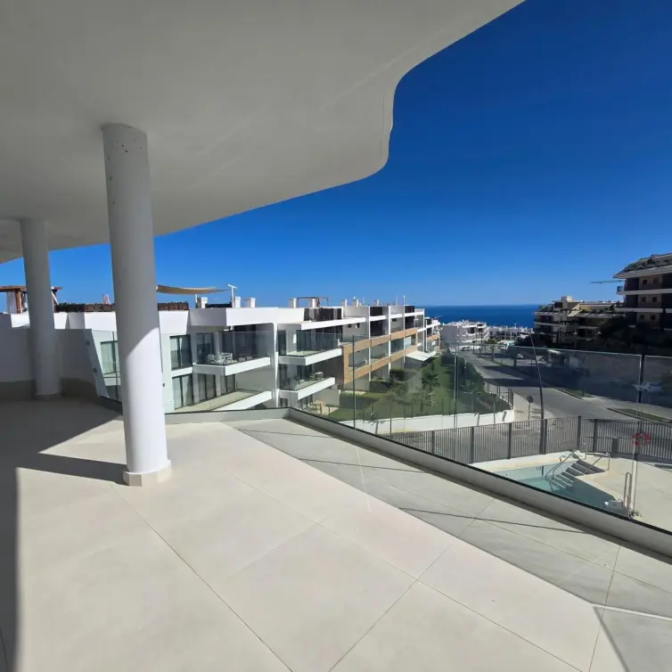 Продажа апартаментов на среднем этаже в Fuengirola