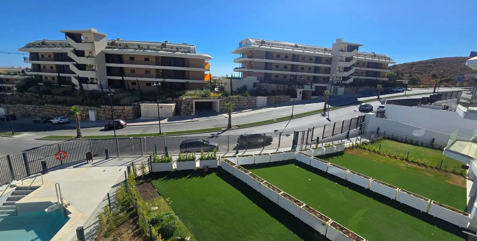 Sale of middle floor apartment in Fuengirola 7