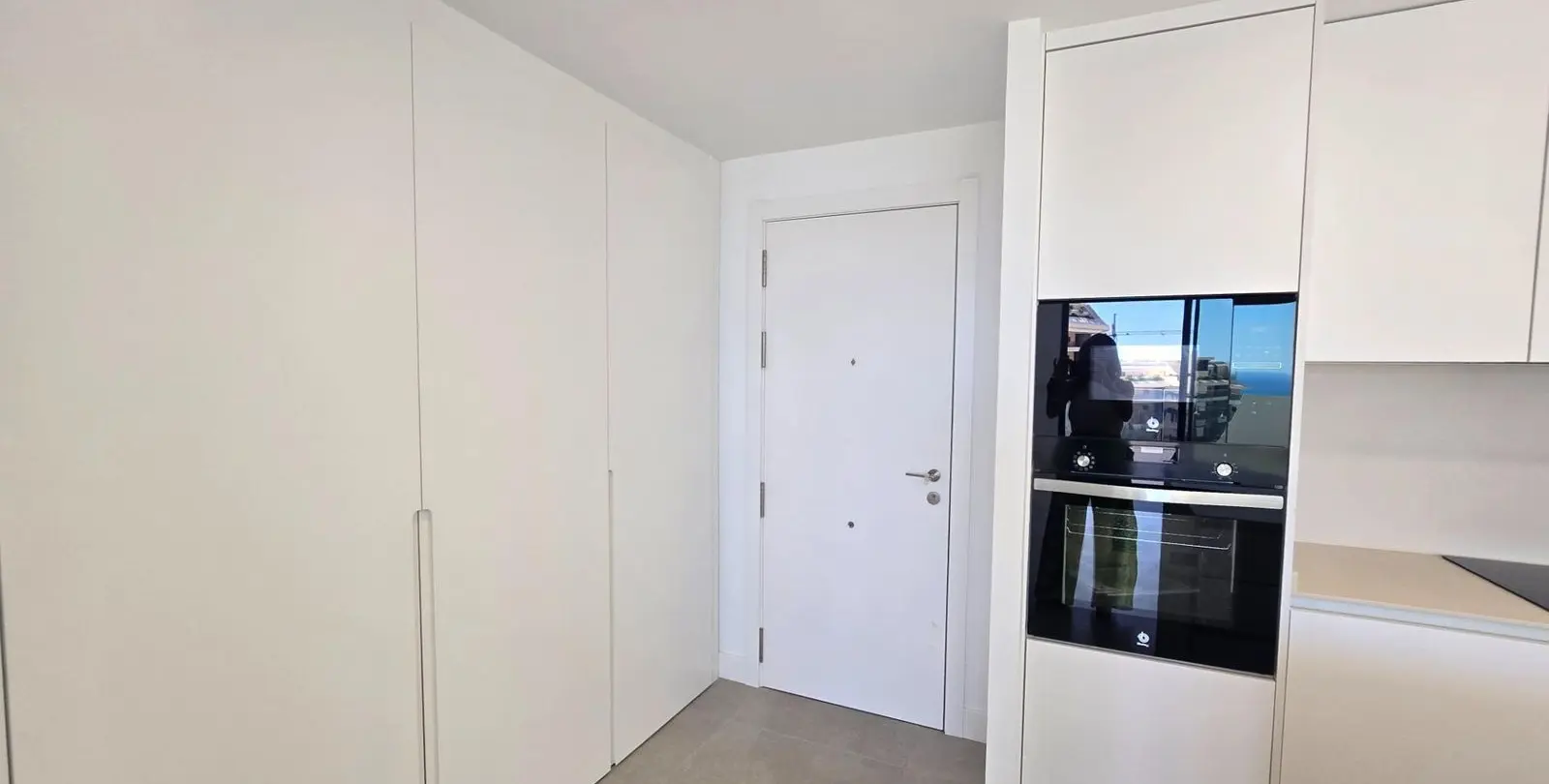 Sale of middle floor apartment in Fuengirola 13