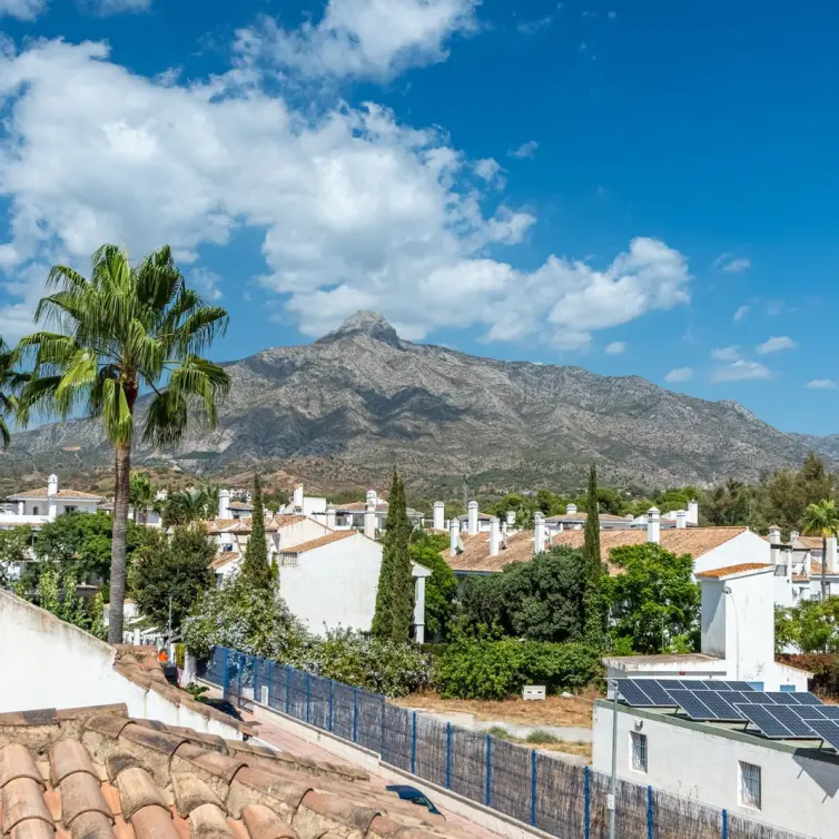 Продажа таунхауса в Nueva Andalucía