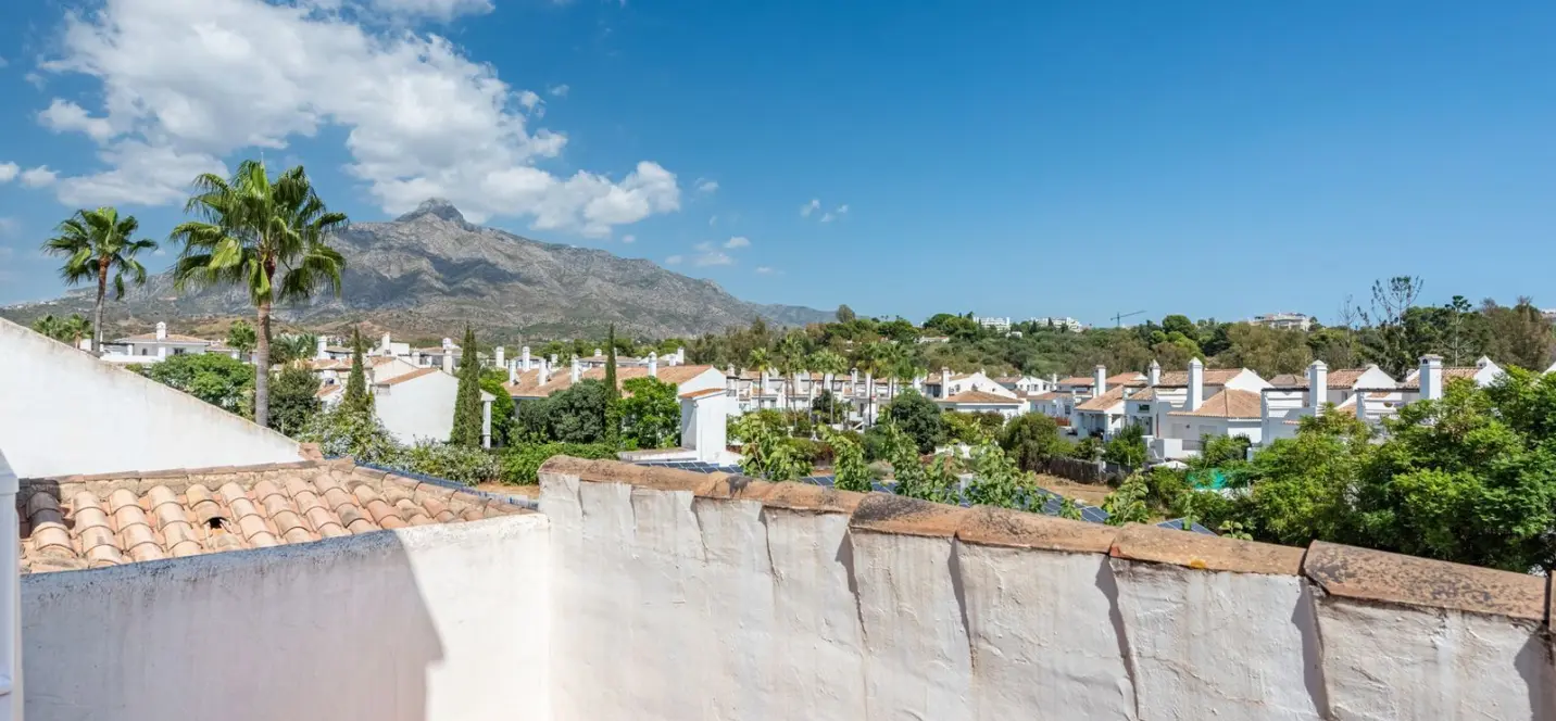 Продажа таунхауса в Nueva Andalucía 2