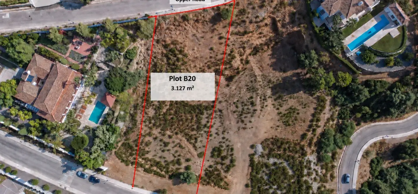 Sale of residential plot in Benahavís 0