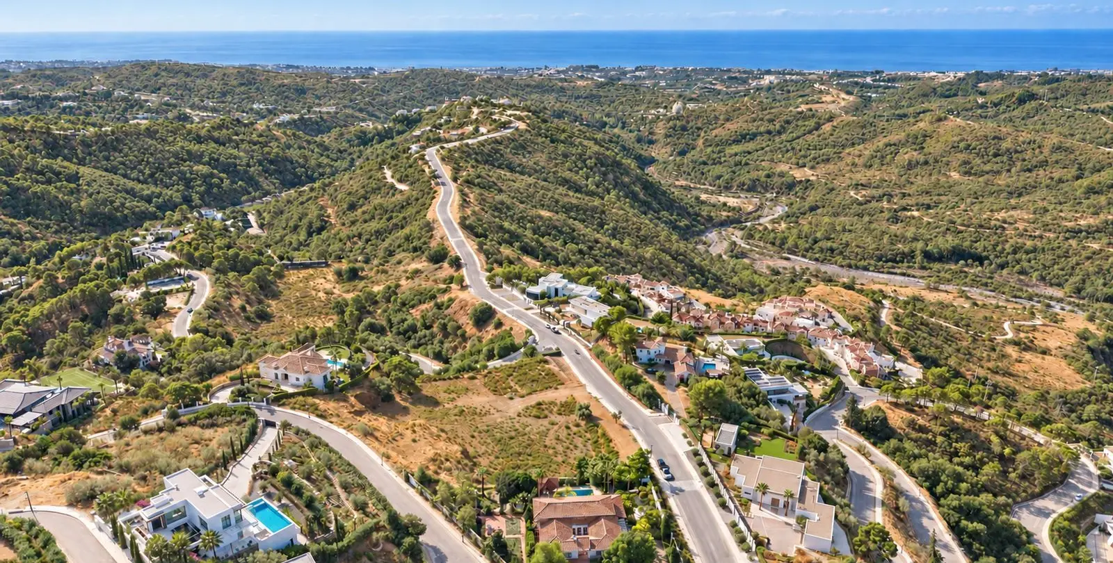Venta de parcela residencial en Benahavís 2