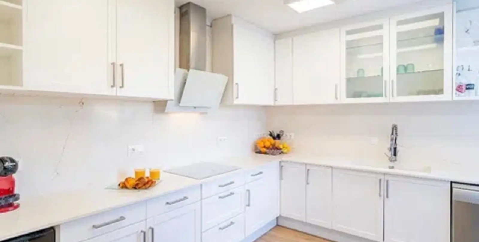 Sale of detached villa in Málaga Este 8