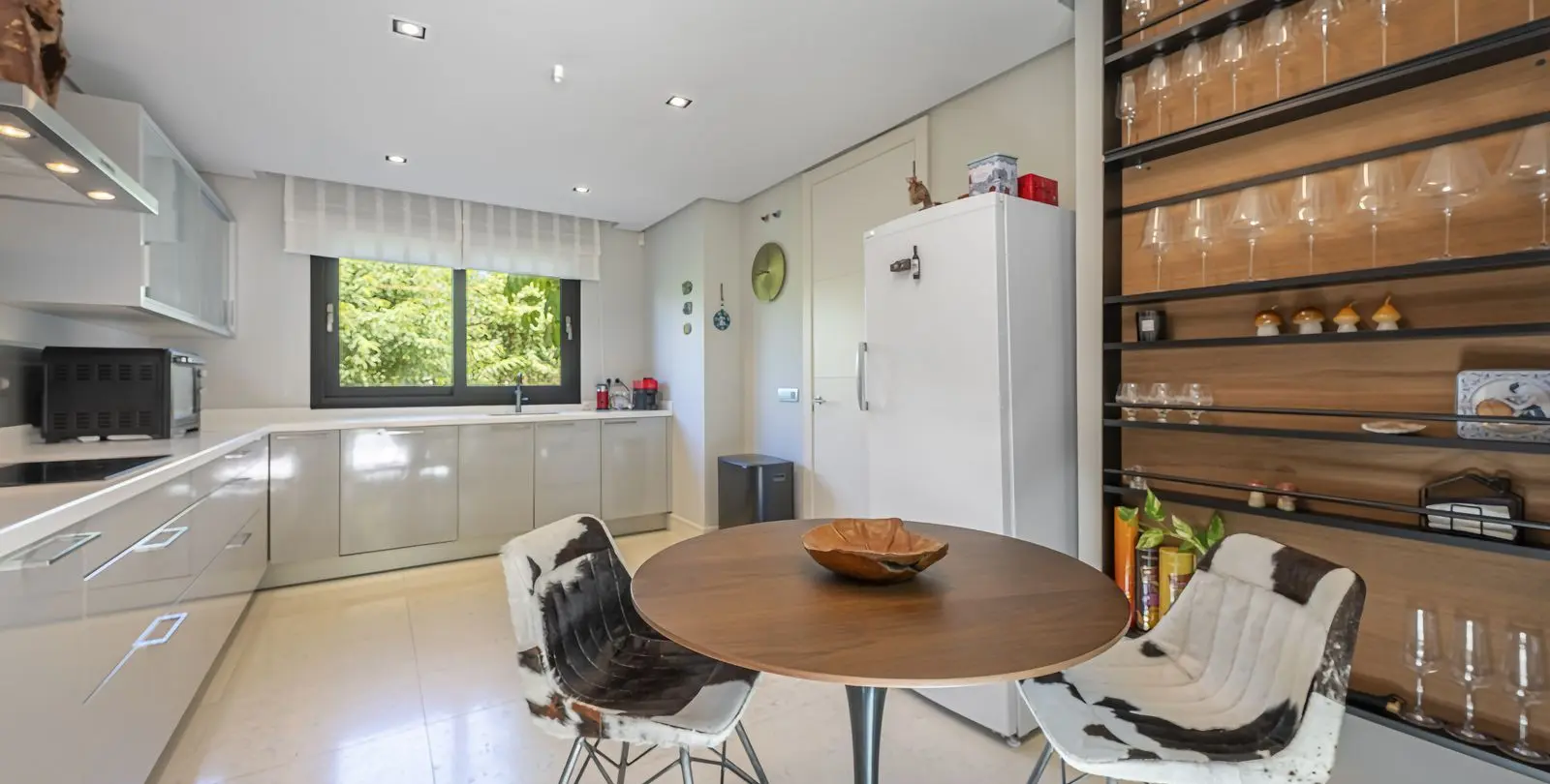 Sale of detached villa in The Golden Mile 17