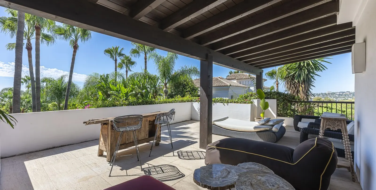 Sale of detached villa in The Golden Mile 37