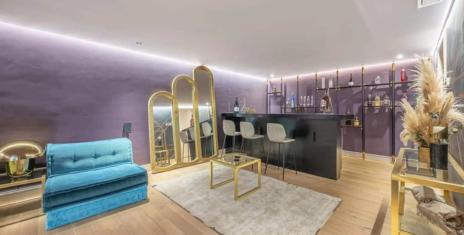 Sale of detached villa in The Golden Mile 62