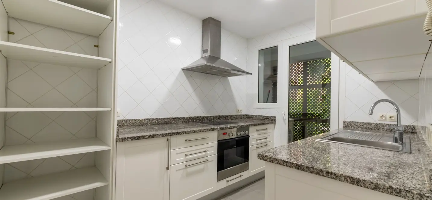 Venta de apartamento en planta baja en Mijas Golf 4