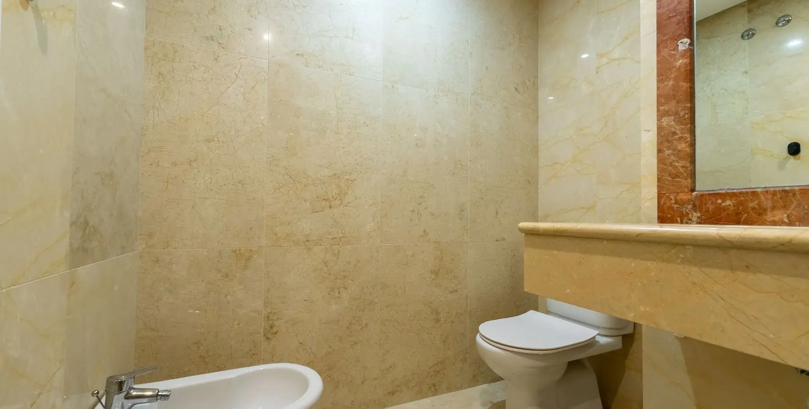 Venta de apartamento en planta baja en Mijas Golf 19