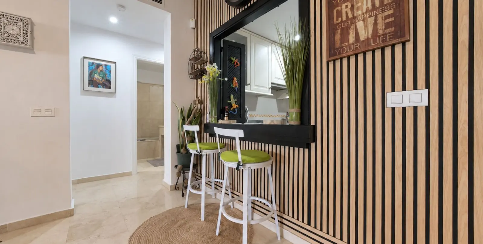 Sale of middle floor apartment in Estepona 32