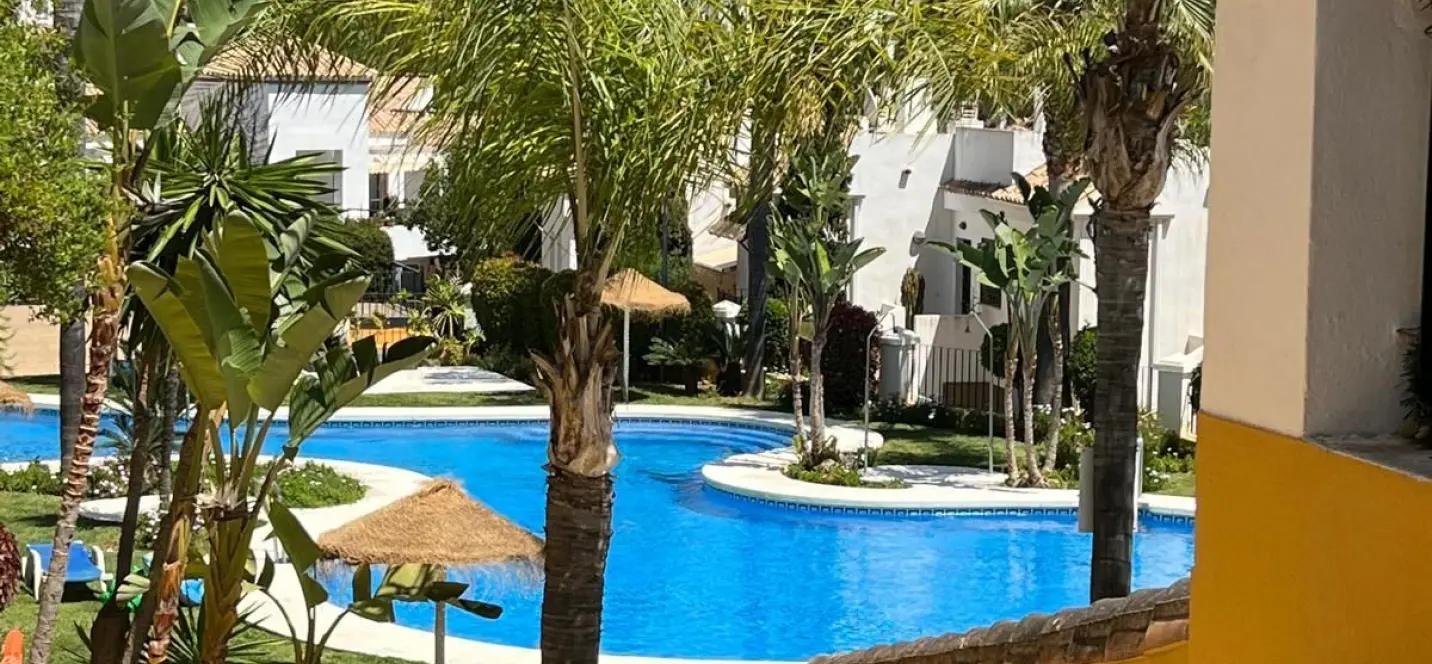 Продажа пентхауса в Nueva Andalucía 2