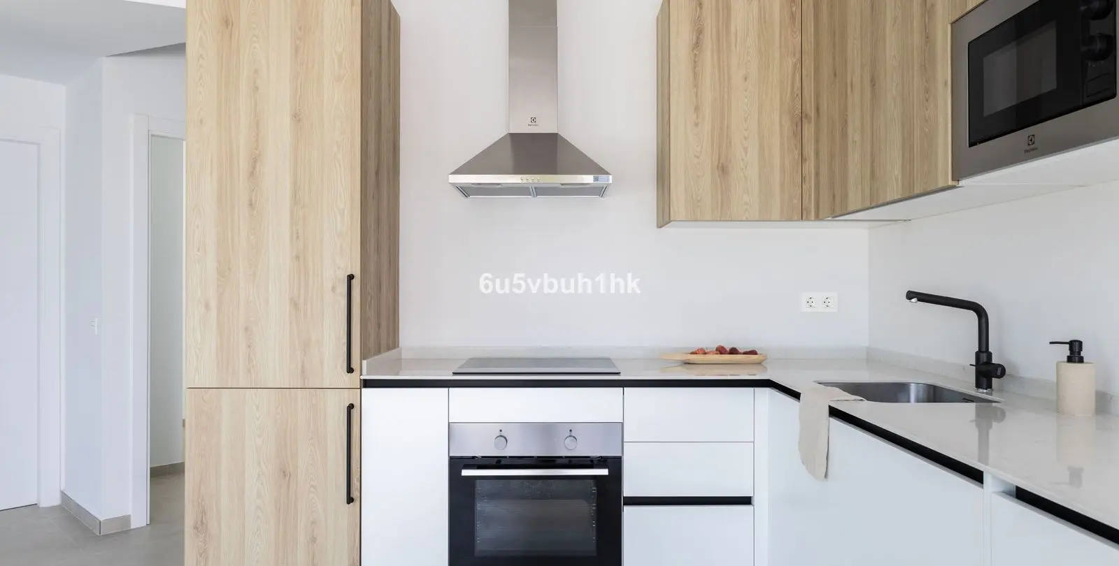 Продажа двухуровневых апартаментов в Nerja 11
