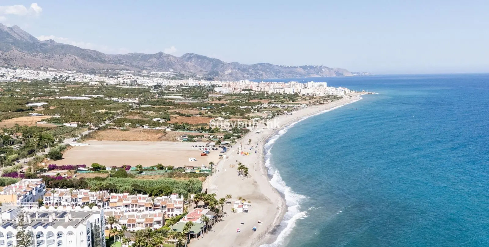Продажа двухуровневых апартаментов в Nerja 23