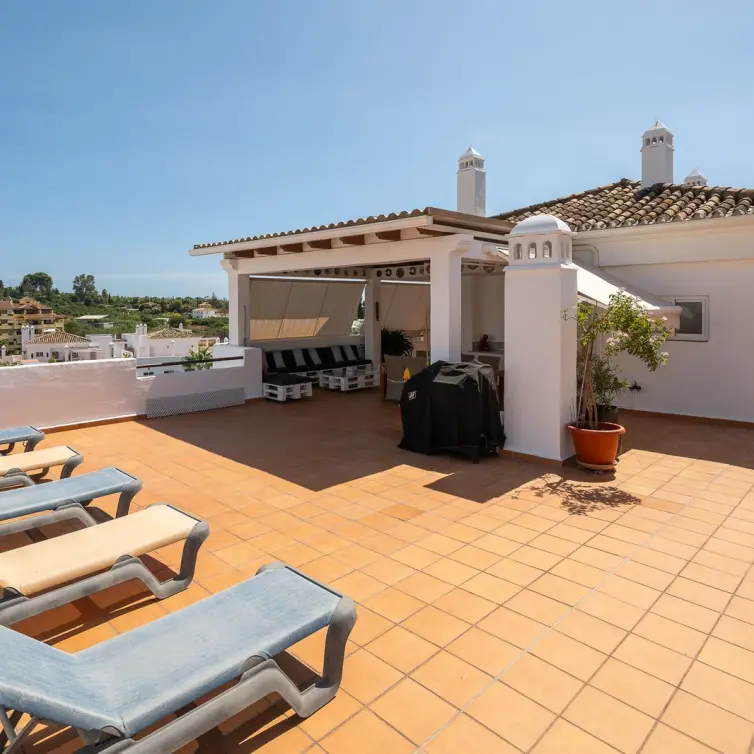Venta de ático dúplex en Selwo
