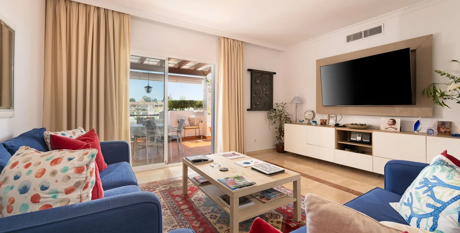 Venta de ático dúplex en Selwo 3