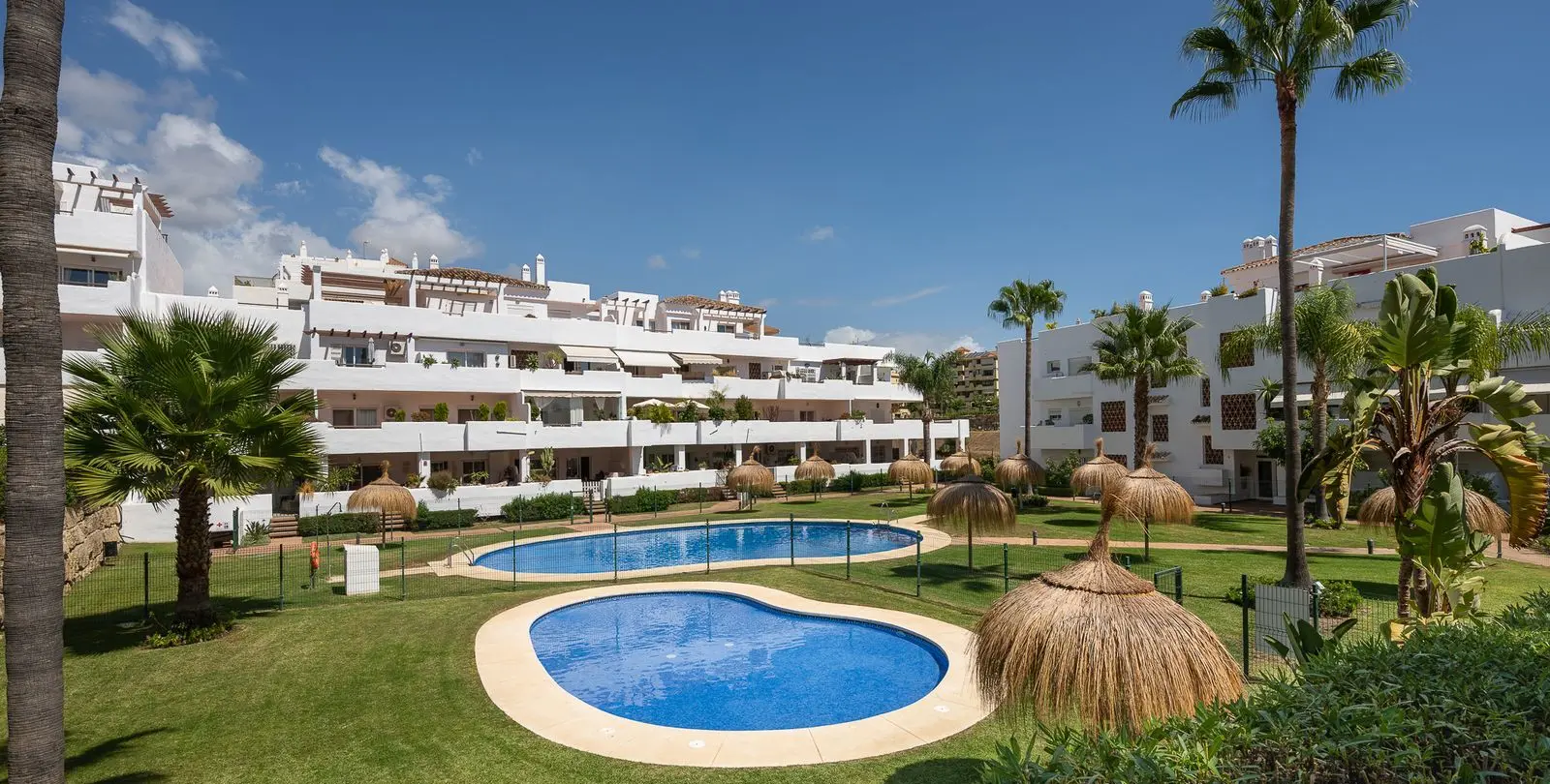 Venta de ático dúplex en Selwo 6