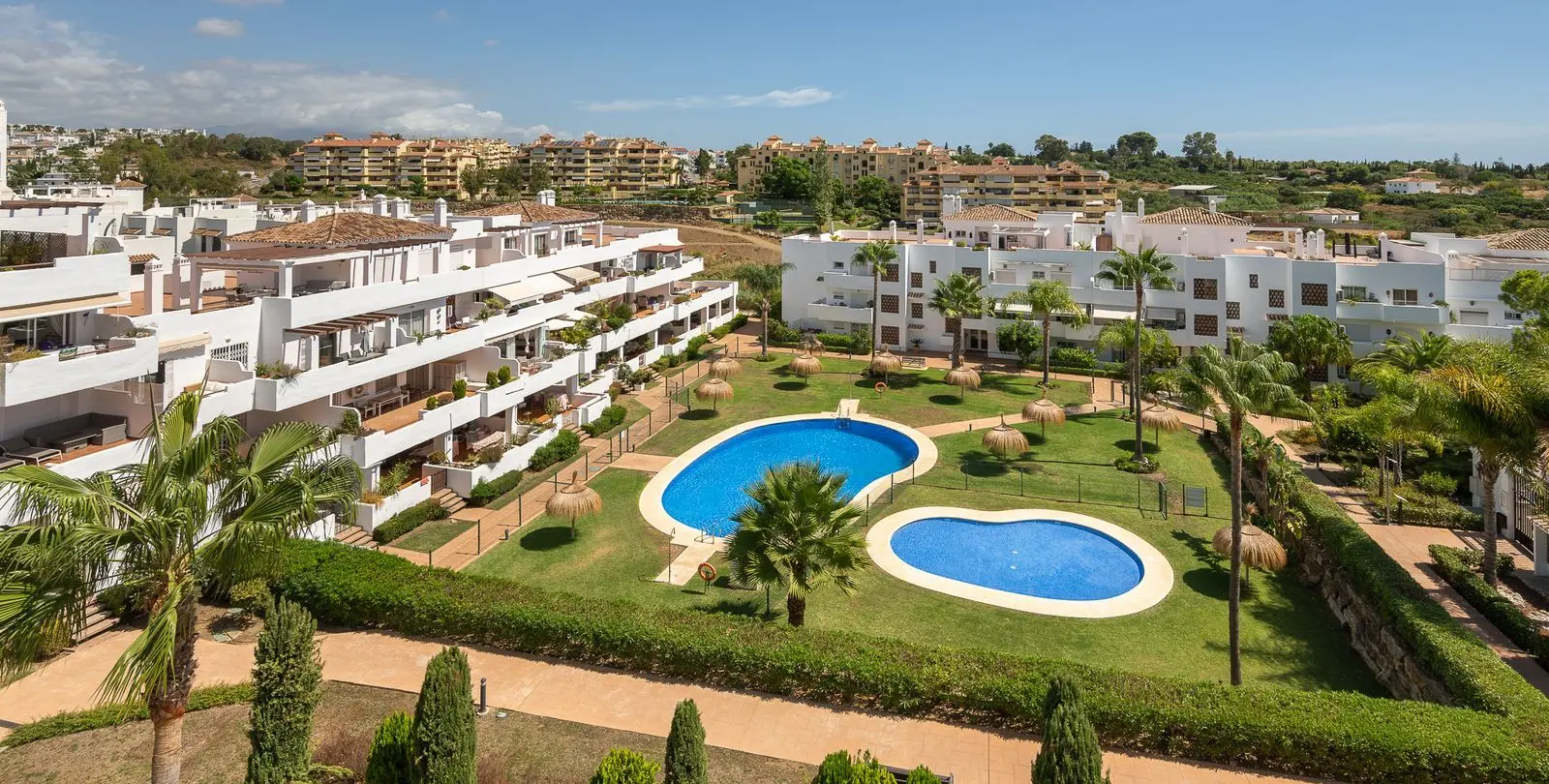 Venta de ático dúplex en Selwo 7