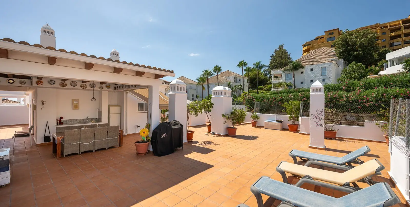 Venta de ático dúplex en Selwo 11