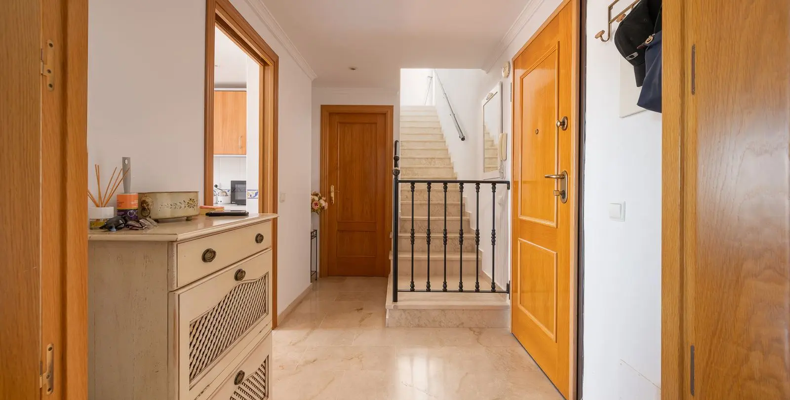 Venta de ático dúplex en Selwo 14
