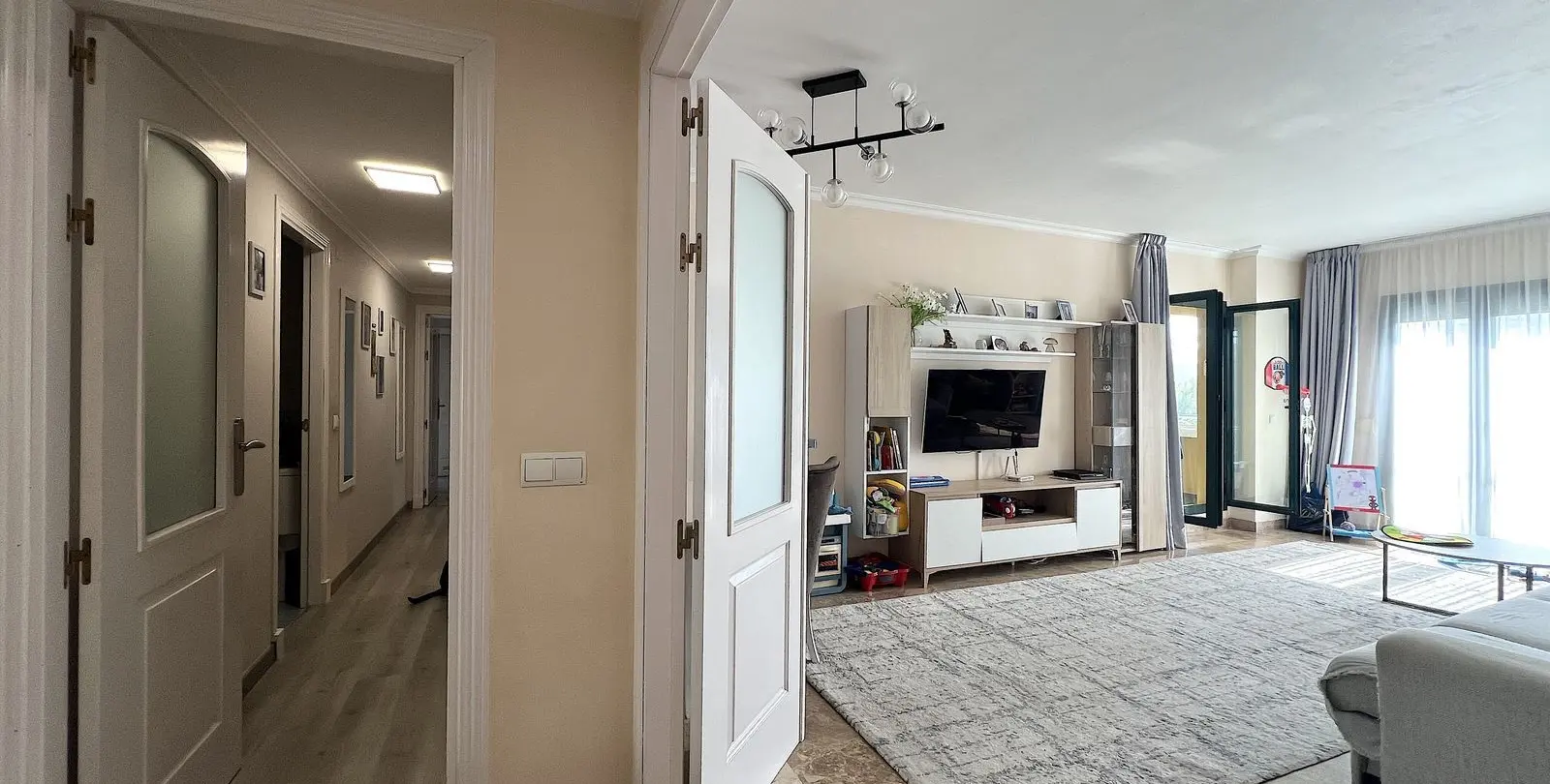 Продажа апартаментов на среднем этаже в San Pedro de Alcántara 2